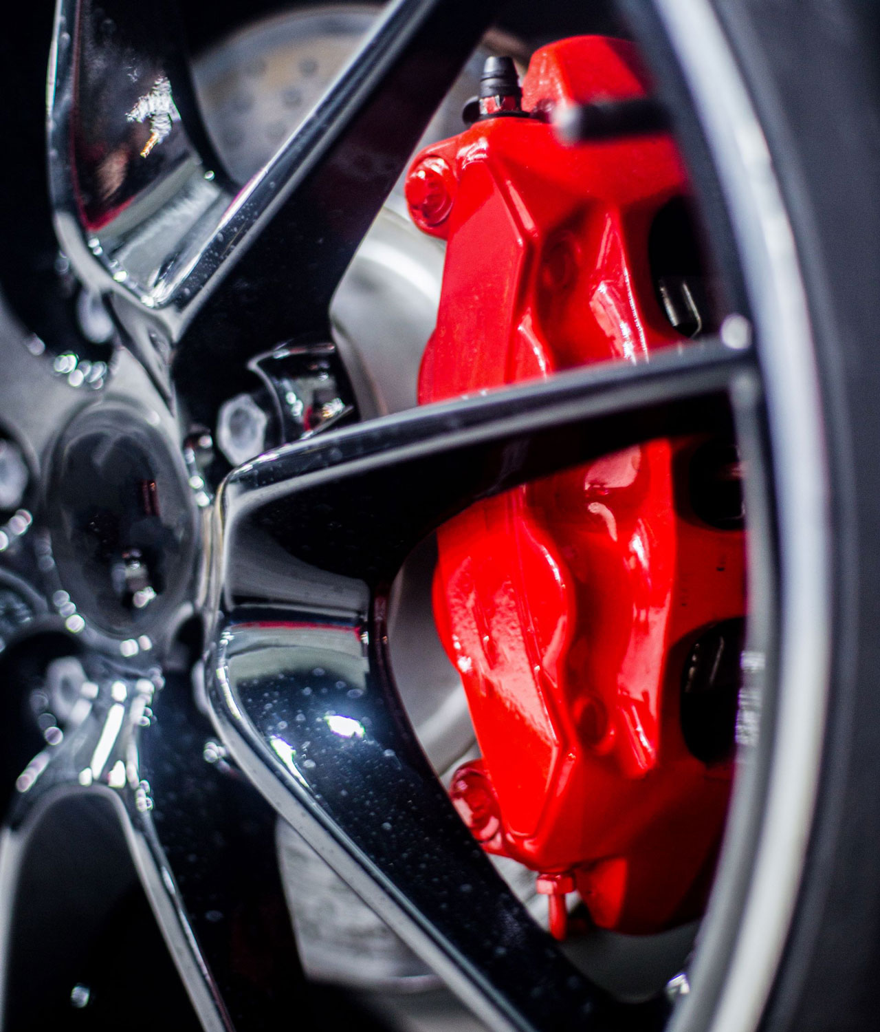 red-pads-pedal-wheel-car1